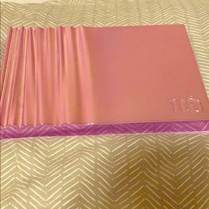 Urban decay eye shadow palette